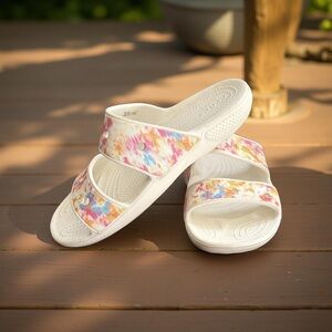 CROCS Women's Multicolor Sandals